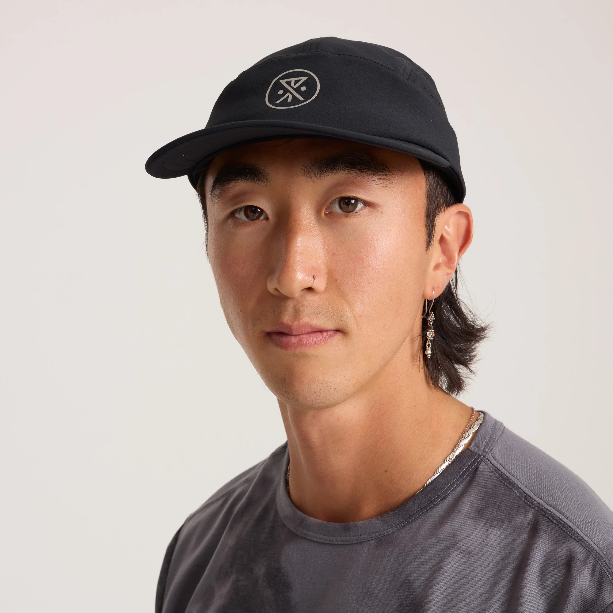 Alta Elite Run Hat Strapback Hat - Black - Image 3