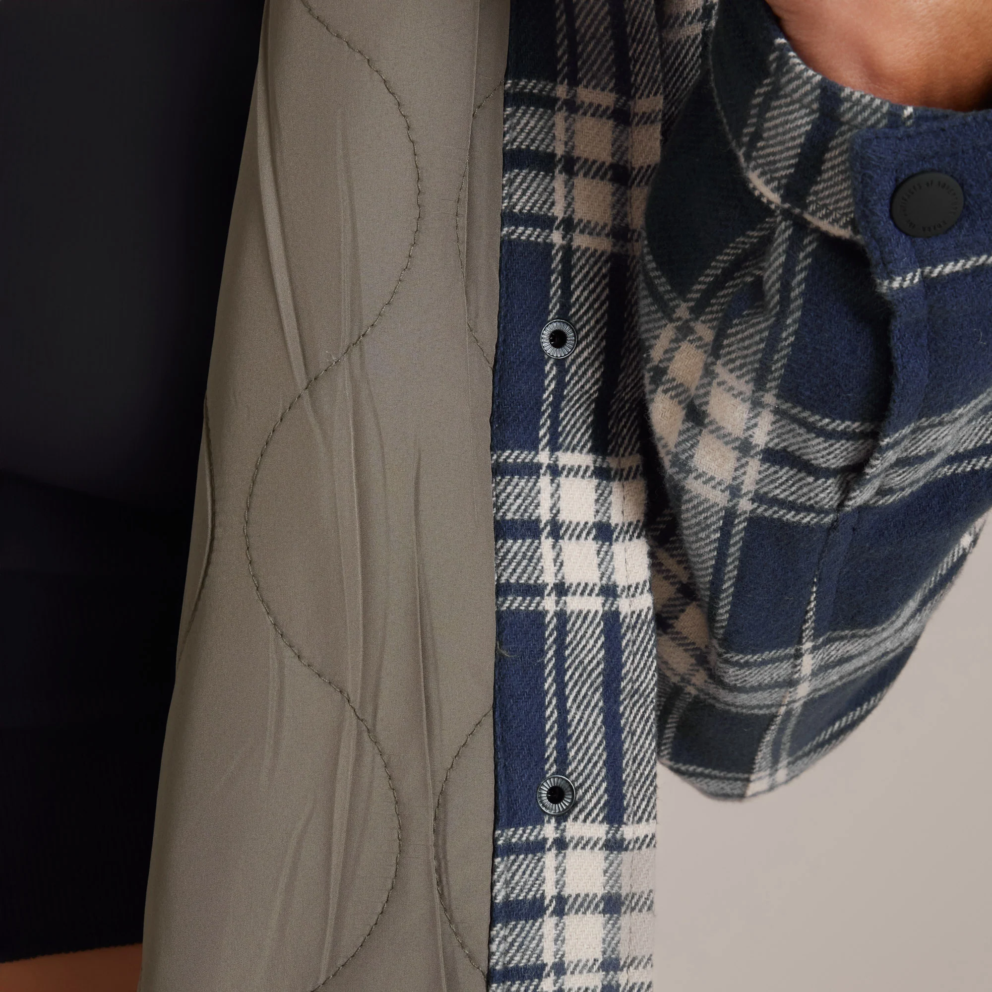 Backwoods Jacket - Navy - Image 9