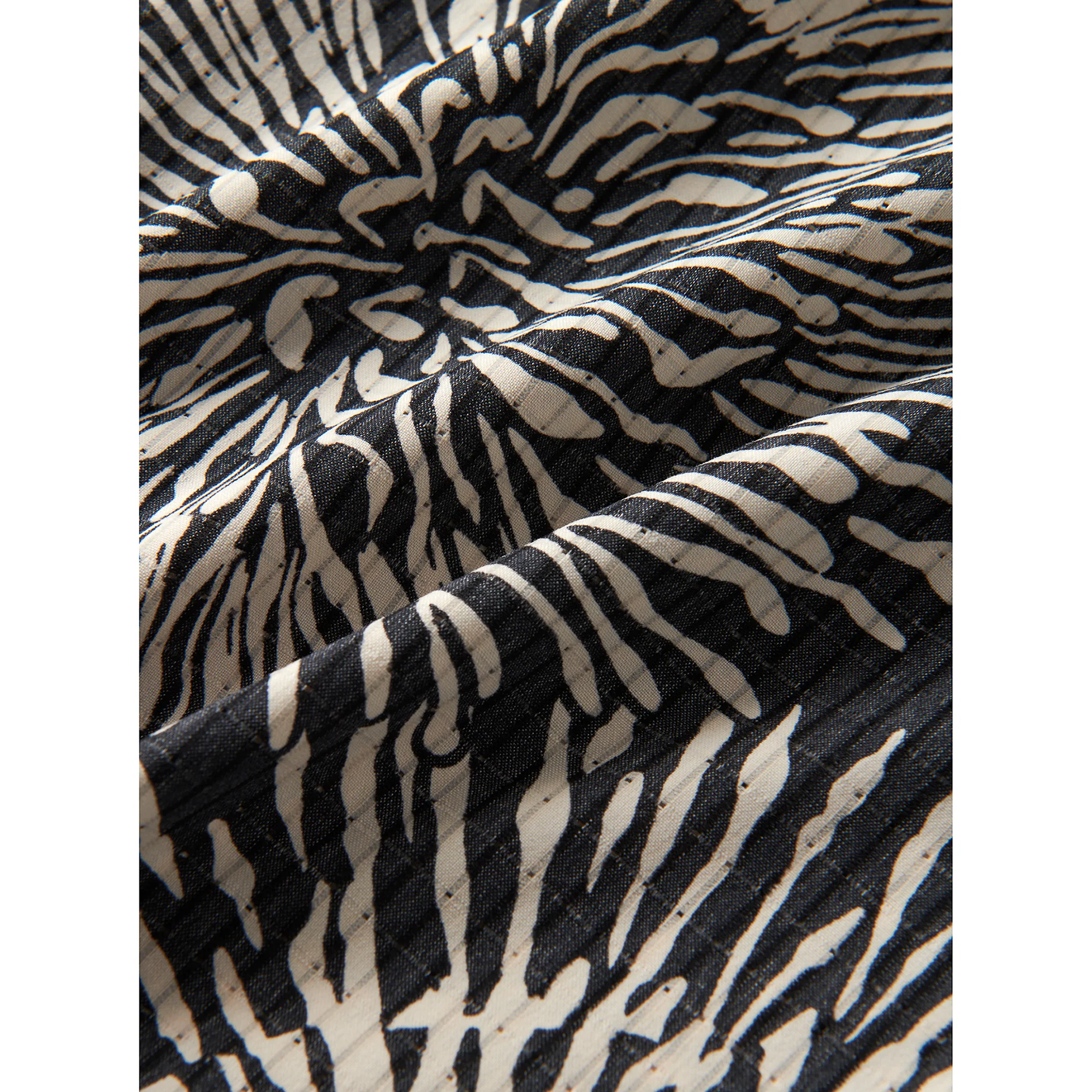 Bless Up Breathable Stretch Shirt - Black Floral - Image 9