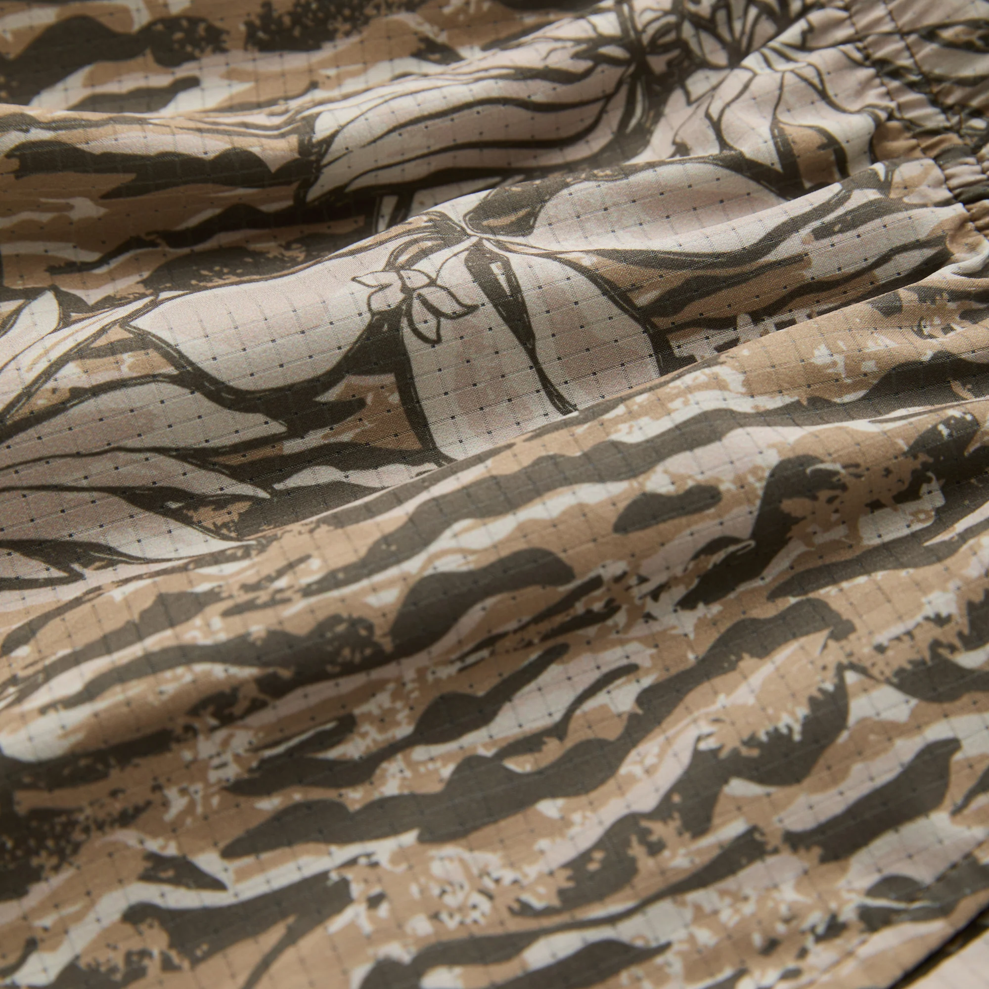 Bommer 3.5" Shorts - Khaki - Image 6