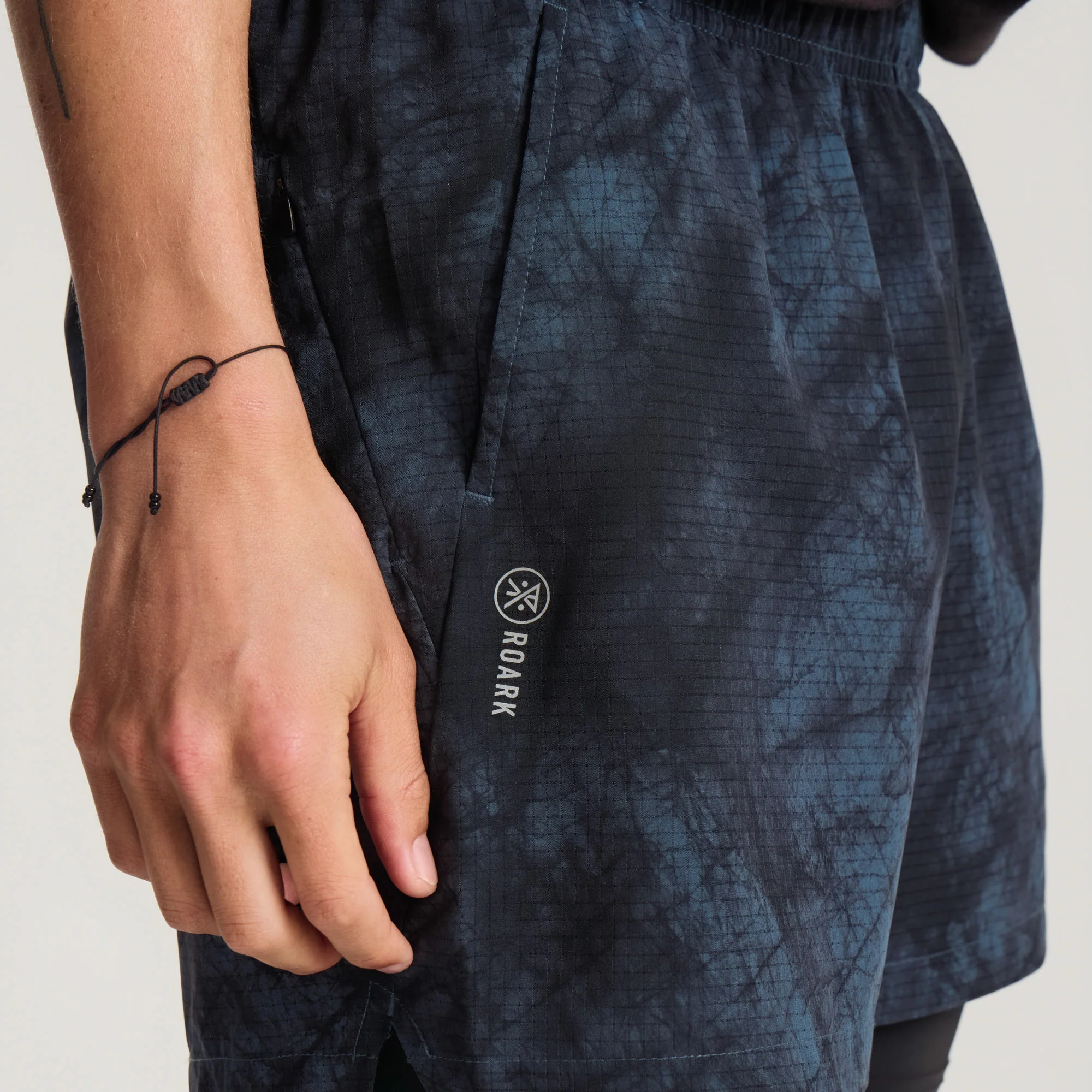 Bommer 3.5" Shorts - Navy Tie Dye - Image 9