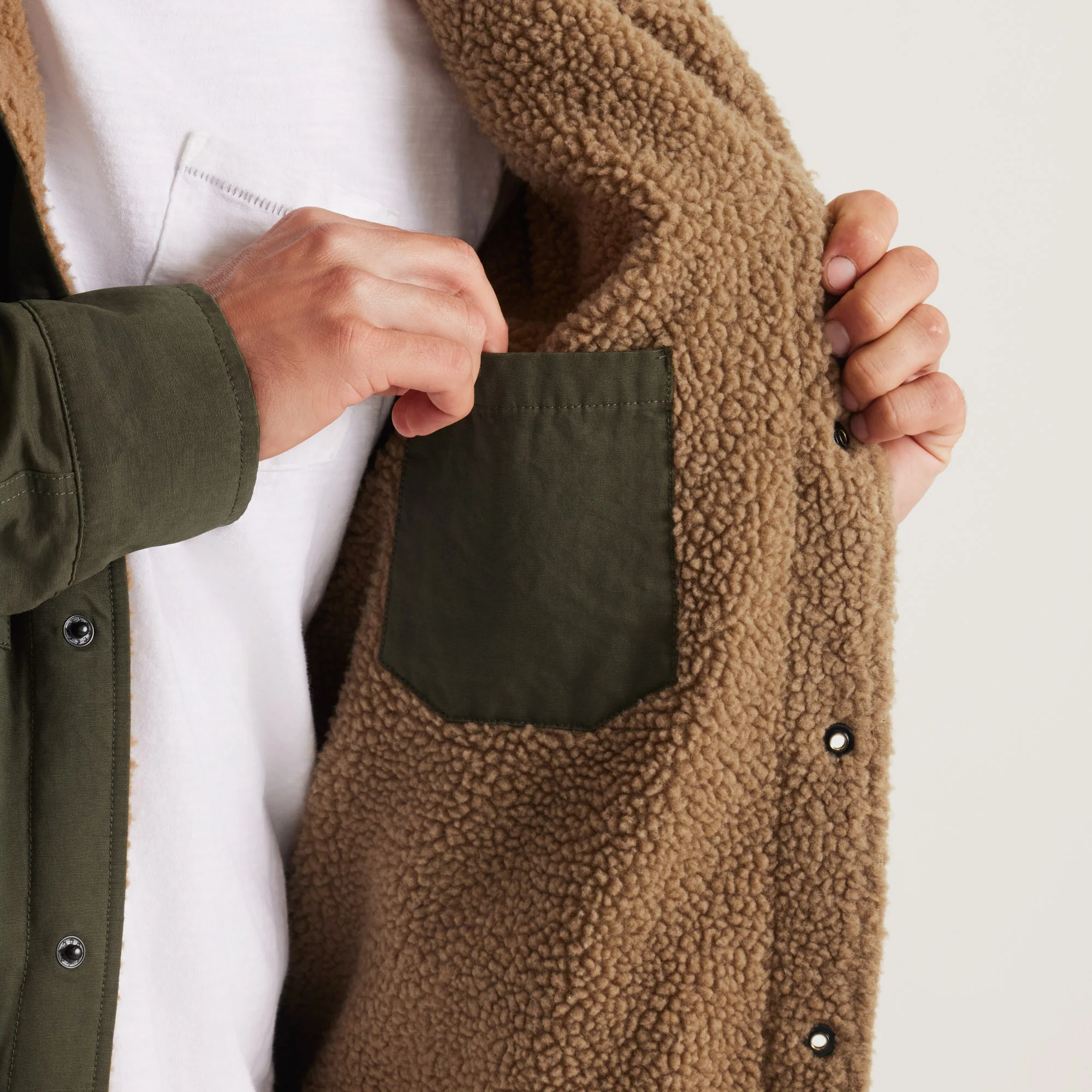 Hebrides Jacket - Dark Military - Image 14