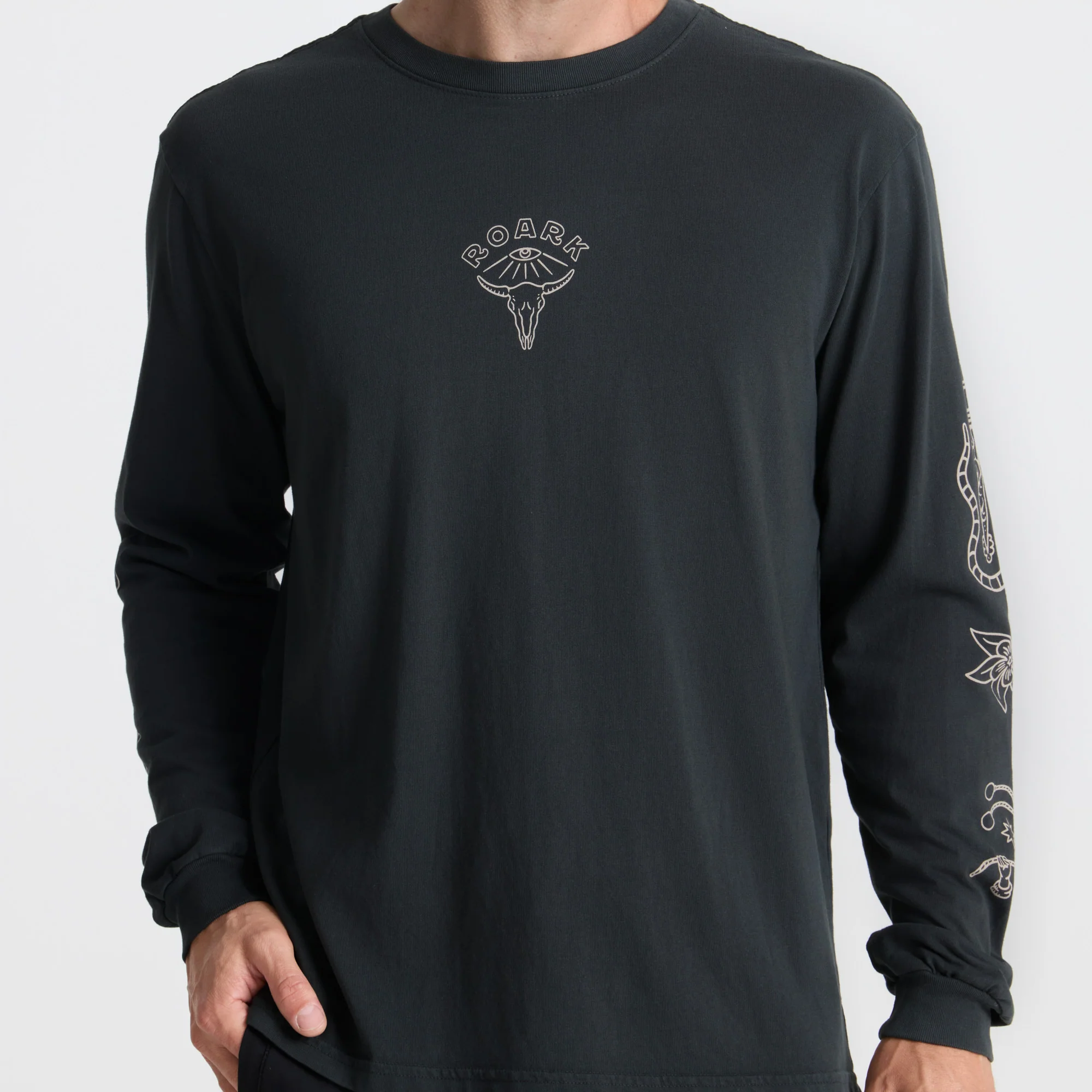 Icons Premium Long Sleeve Tee - Black - Image 8