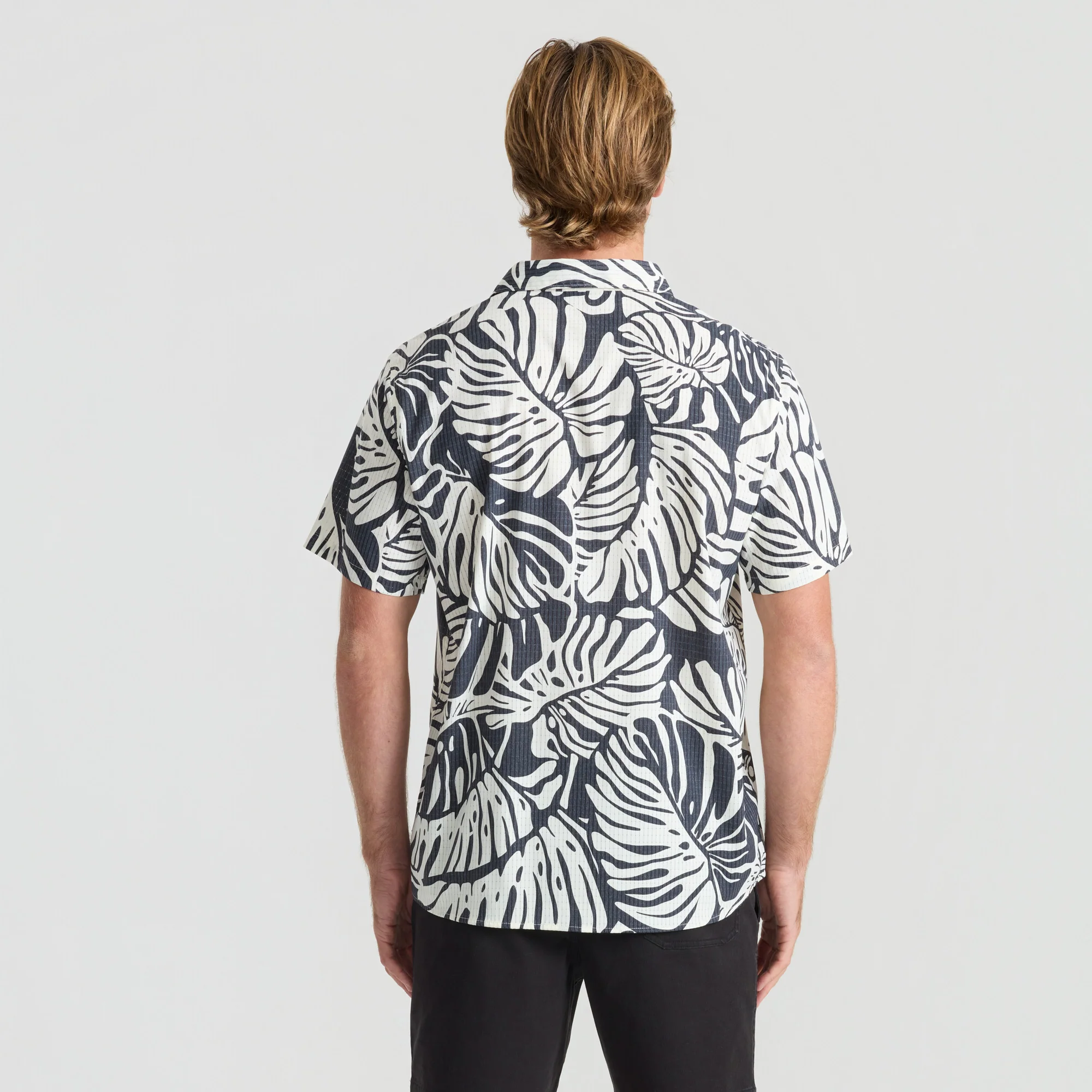 Bless Up Breathable Stretch Shirt - Black Monstera - Image 5