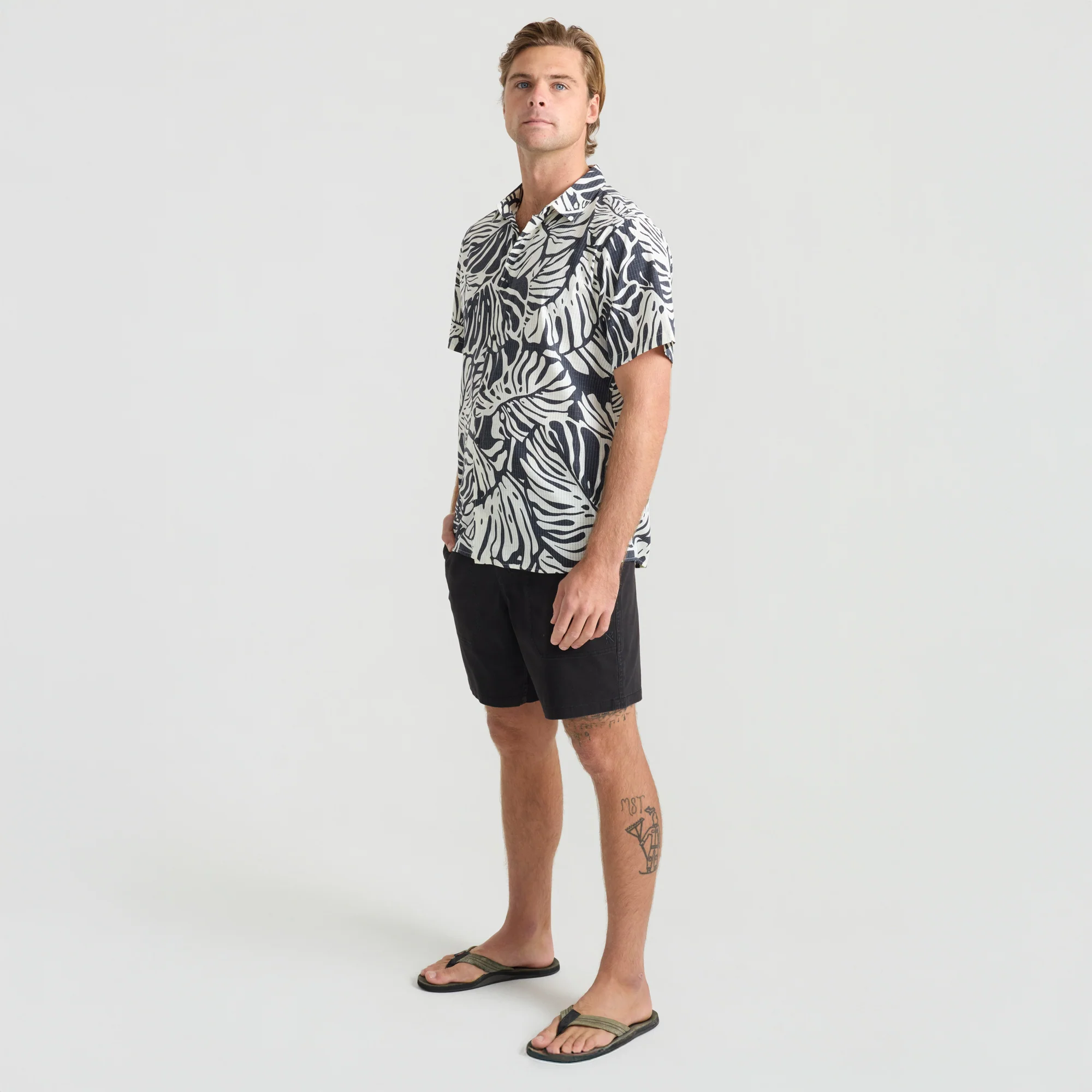 Bless Up Breathable Stretch Shirt - Black Monstera - Image 7