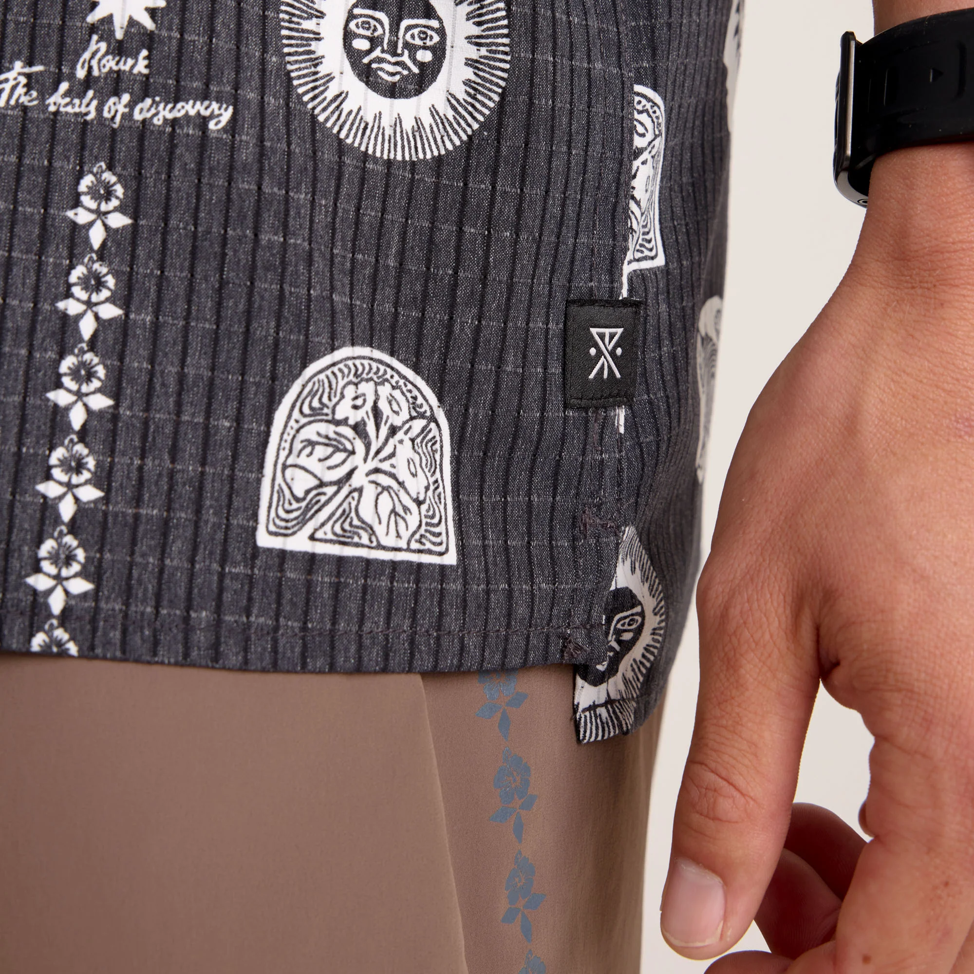 Bless Up Trail Button Up Shirt - Black Print - Image 9