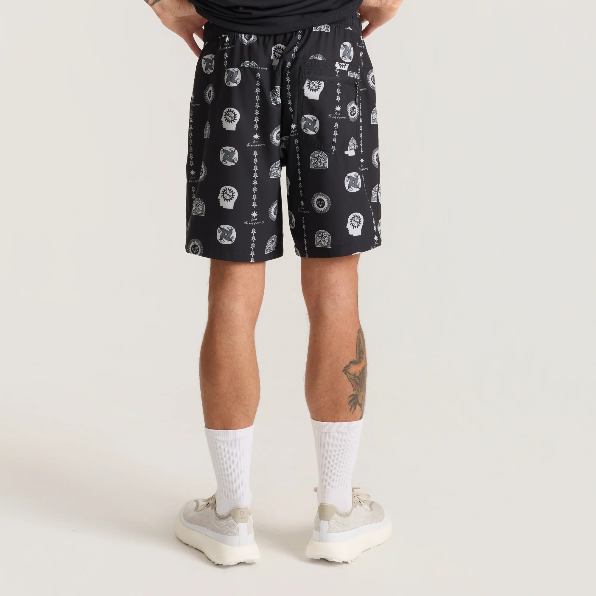 Serrano 7" Active Stretch Shorts - Black Print - Image 6
