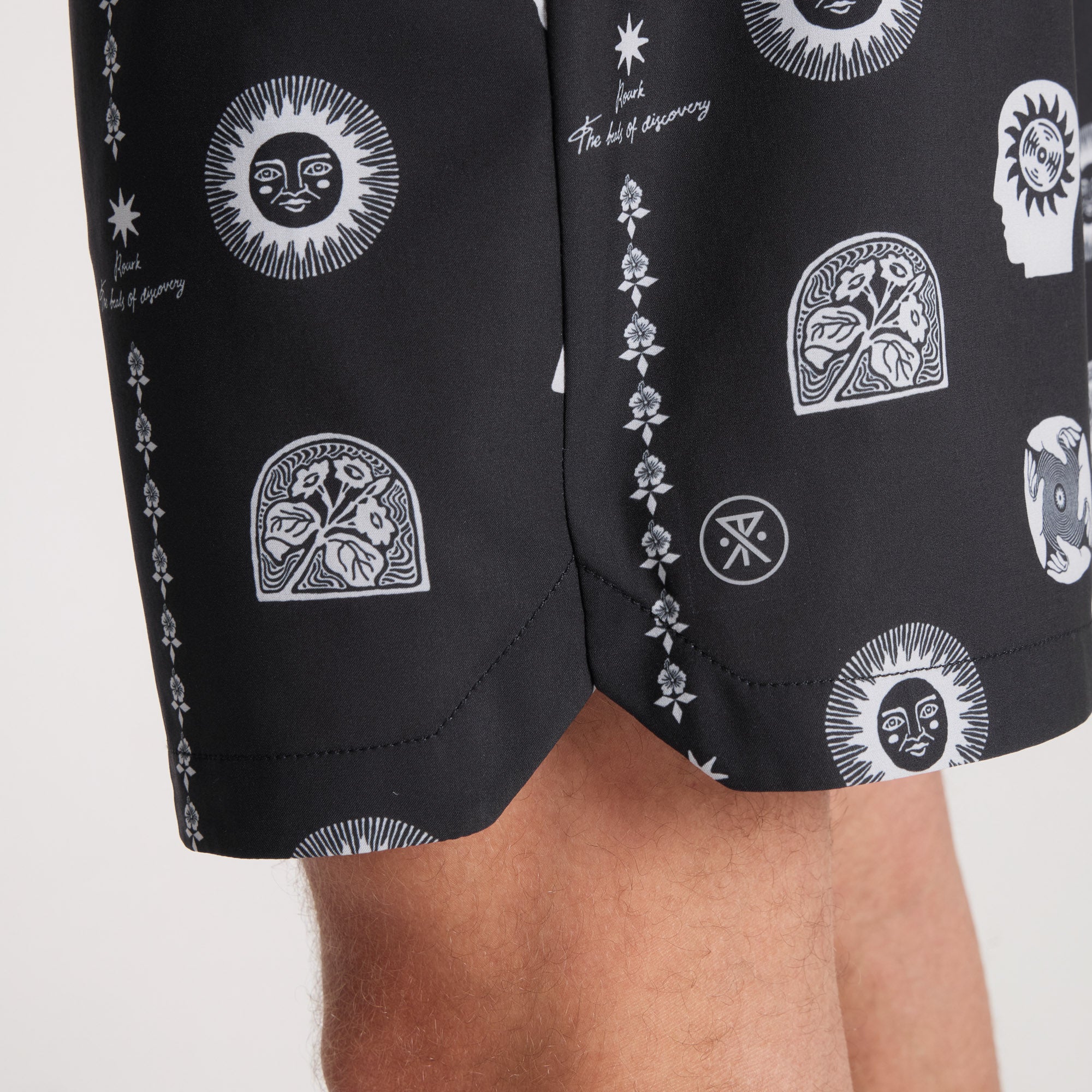 Serrano 7" Active Stretch Shorts - Black Print - Image 9