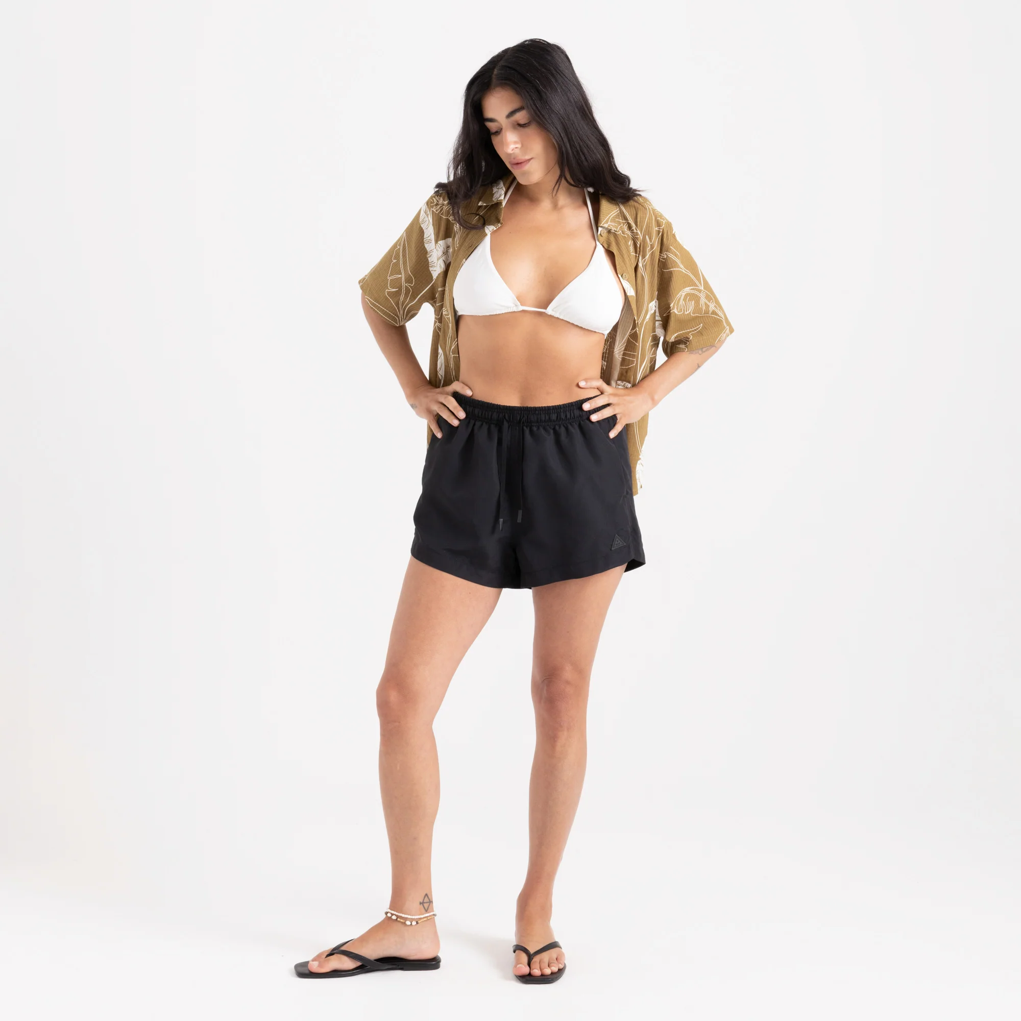 River Hybrid Shorts - Black - Image 4