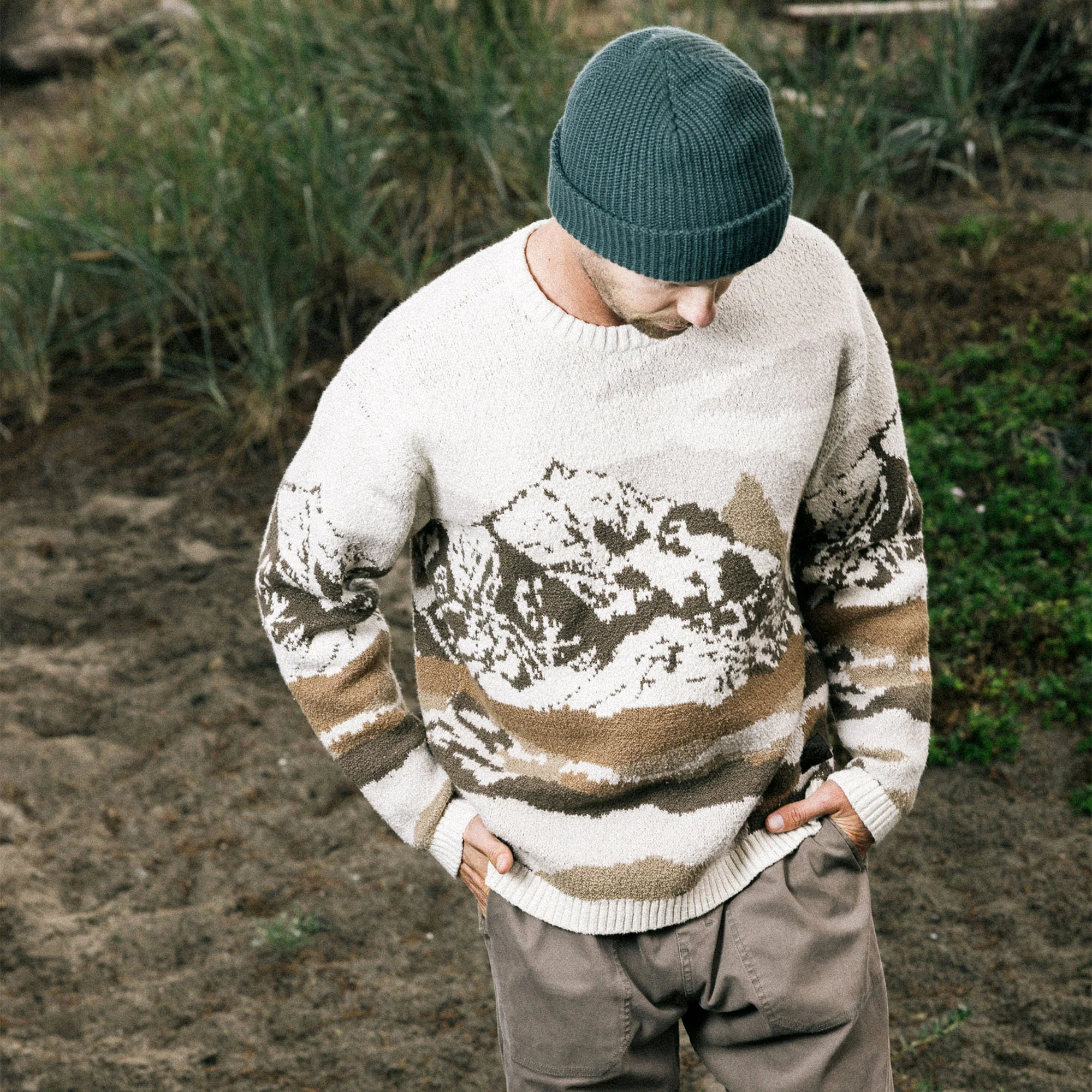 Tierra del Sur Sweater - Khaki - Image 2