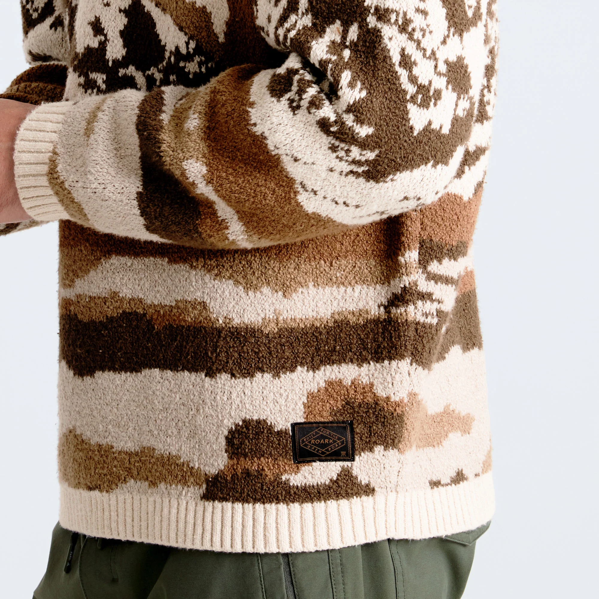 Tierra del Sur Sweater - Khaki - Image 8
