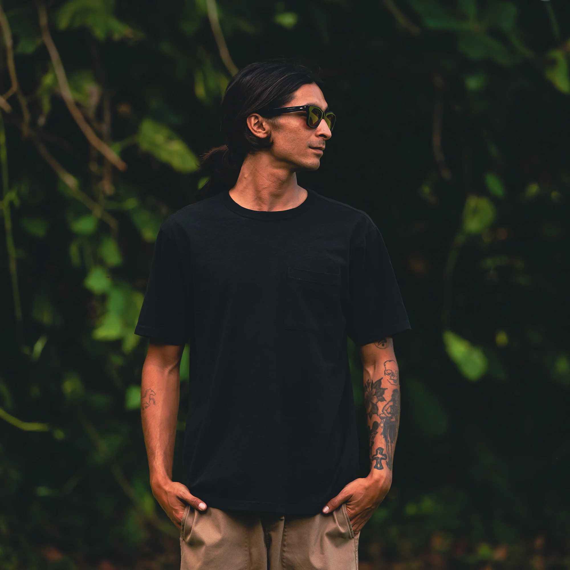 Well Worn Organic Short Sleeve Tee - Black - Image 2
