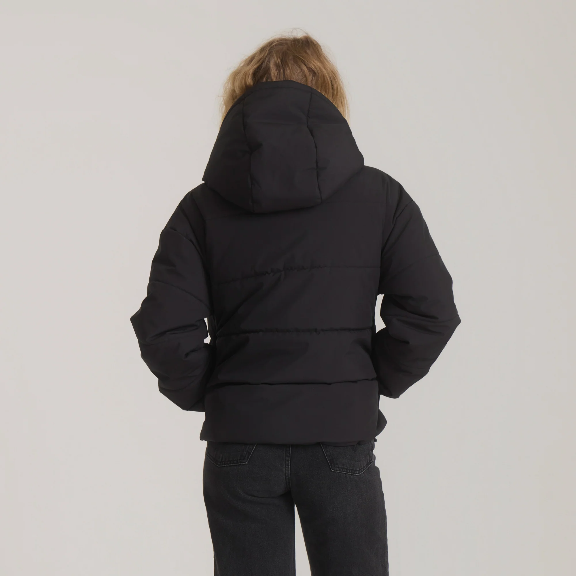 Hokkaido Puffer Jacket - Black - Image 3